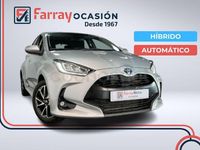 Usado Toyota Yaris Hybrid Active 116 CV (85 kW) 2023 Gris / plata Berlina