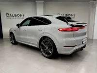 Usado Porsche Cayenne 680 CV (500 kW) 2022 Gris / plata SUV