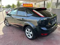 Usado Ford Focus Trend 109 CV (80 kW) 2011 Negro Berlina