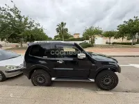 Usado Mitsubishi Montero 250 CV (183 kW) 2007 Negro SUV