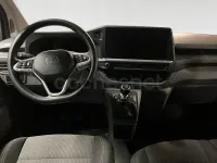 Usado VW Caravelle 110 CV (80 kW) 2025 Gris / plata Van