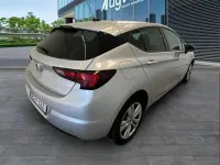 Usado Opel Astra GS Line 110 CV (80 kW) 2020 Gris Utilitario