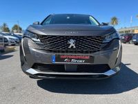 Usado Peugeot 5008 Allure 130 CV (95 kW) 2021 Gris / plata SUV
