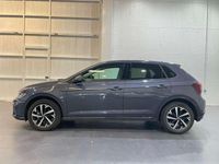 Usado VW Polo 95 CV (69 kW) 2024 Azul Berlina