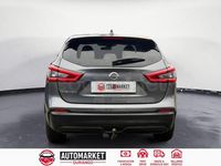 Usado Nissan Qashqai N-Motion 140 CV (102 kW) 2019 Gris / plata SUV