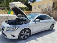 Usado Mercedes CLA200 156 CV (114 kW) 2018 Gris / plata Coupe
