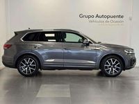Usado VW Touareg Elegance 286 CV (210 kW) 2022 Gris SUV