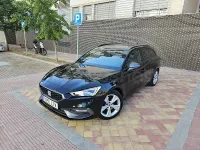 Usado Seat Leon FR 150 CV (110 kW) 2021 Negro Familiar