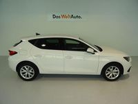 Usado Seat Leon Style 110 CV (80 kW) 2025 Blanco