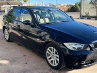 Usado BMW 318 116 CV (85 kW) 2007 Negro Berlina