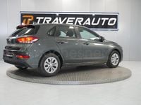 Usado Hyundai i30 110 CV (80 kW) 2022 Gris Utilitario