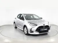 Usado Mazda 2 Comfort 116 CV (85 kW) 2022 Gris / plata Berlina