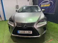 Usado Lexus NX300h Executive Line 197 CV (144 kW) 2019 Gris / plata SUV