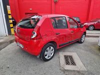 Usado Dacia Sandero Ambiance 75 CV (55 kW) 2010 Rojo Berlina