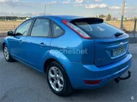 Usado Ford Focus Titanium 109 CV (80 kW) 2008 Azul Berlina