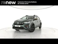 Usado Dacia Sandero Extreme 100 CV (73 kW) 2025 Verde Berlina