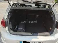 Usado VW Golf VII Advance 105 CV (77 kW) 2014 Blanco Berlina