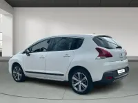 Usado Peugeot 3008 Allure 115 CV (84 kW) 2013 Blanco Familiar