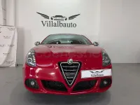 Usado Alfa Romeo Giulietta Distinctive 170 CV (125 kW) 2012 Rojo Utilitario