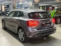 Usado Mercedes GLA220 AMG line 170 CV (125 kW) 2014 Gris / plata SUV