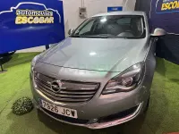 Usado Opel Insignia Selective 120 CV (88 kW) 2015 Gris / plata Berlina
