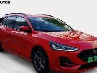 Usado Ford Focus ST-Line 155 CV (114 kW) 2024 Rojo Familiar
