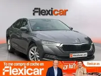 Usado Skoda Octavia Selection 150 CV (110 kW) 2024 Gris Berlina