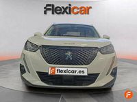 Usado Peugeot 2008 Allure 130 CV (95 kW) 2020 Blanco SUV
