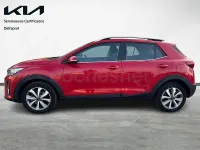Usado Kia Stonic 100 CV (73 kW) 2024 Rojo SUV