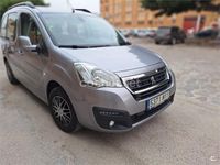 Usado Peugeot TePee Active 100 CV (73 kW) 2016 Gris / plata Monovolumen