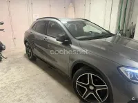 Usado Mercedes GLA200 136 CV (100 kW) 2017 Gris / plata SUV