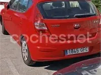 Usado Hyundai i30 Classic 109 CV (80 kW) 2008 Rojo Berlina