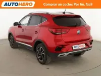 Usado MG ZS Luxury 106 CV (77 kW) 2023 Rojo SUV