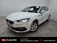 Usado Seat Leon Reference 116 CV (85 kW) 2021 Blanco Utilitario