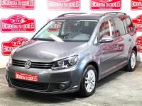 Usado VW Touran Advance 140 CV (102 kW) 2014 Gris / plata Monovolumen