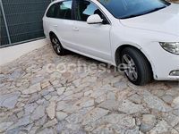 Usado Skoda Superb Ambition 140 CV (102 kW) 2011 Blanco Familiar