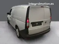 Usado VW Caddy Maxi 102 CV (75 kW) 2022 Gris Monovolumen