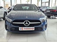 Usado Mercedes A180 116 CV (85 kW) 2021 Azul Utilitario