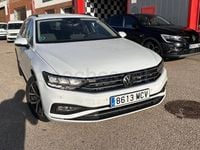 Usado VW Passat Executive 150 HP (110 kW) 2023 Branco Carrinha