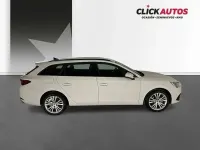 Usado Seat Leon Style 150 CV (110 kW) 2024 Blanco Familiar