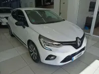 Usado Renault Clio Equilibre 91 CV (66 kW) 2023 Blanco Utilitario