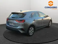 Usado Kia Ceed 100 CV (73 kW) 2022 Gris / plata Utilitario