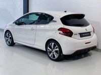 usado Peugeot 208 1.2 PureTech S&S GT Line 110