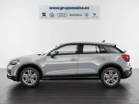 Usado Audi Q2 Advanced Plus 116 CV (85 kW) 2022 Gris / plata SUV