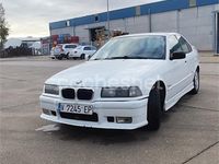 Usado BMW 325 143 CV (105 kW) 1994 Blanco Berlina