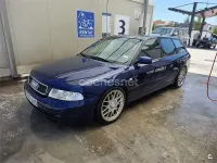 Usado Audi S4 Sport 265 CV (194 kW) 1999 Azul Familiar