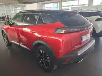 Usado Peugeot 2008 GT-line 130 CV (95 kW) 2020 Rojo SUV