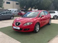 Usado Seat Leon Reference 140 CV (102 kW) 2005 Rojo Utilitario
