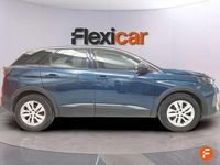 Usado Peugeot 3008 Access 131 CV (96 kW) 2021 Azul SUV