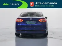 Usado Ford Mondeo Titanium 140 CV (102 kW) 2018 Azul Berlina